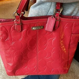COACH Patent PINK Gallery Tote
